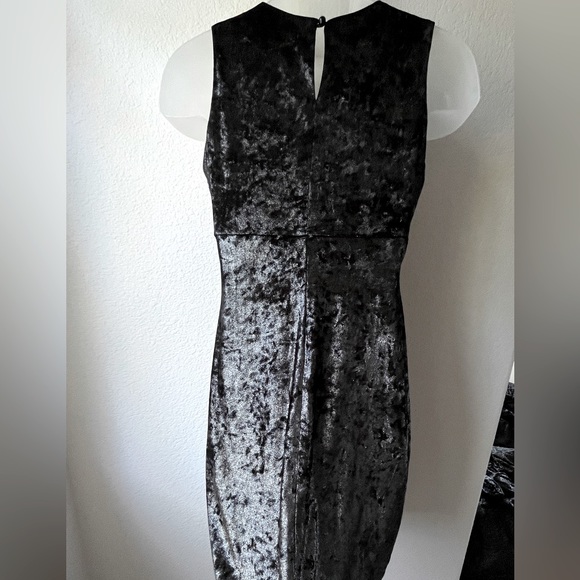 Scarlet sexy metallic dress size M for night parties - Picture 6 of 7